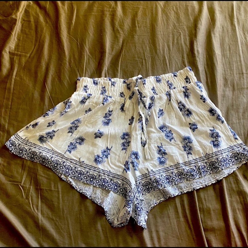 Floral ladies shorts New